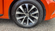 Renault Clio 1.0 TCe 90 Evolution 5dr Petrol Hatchback
